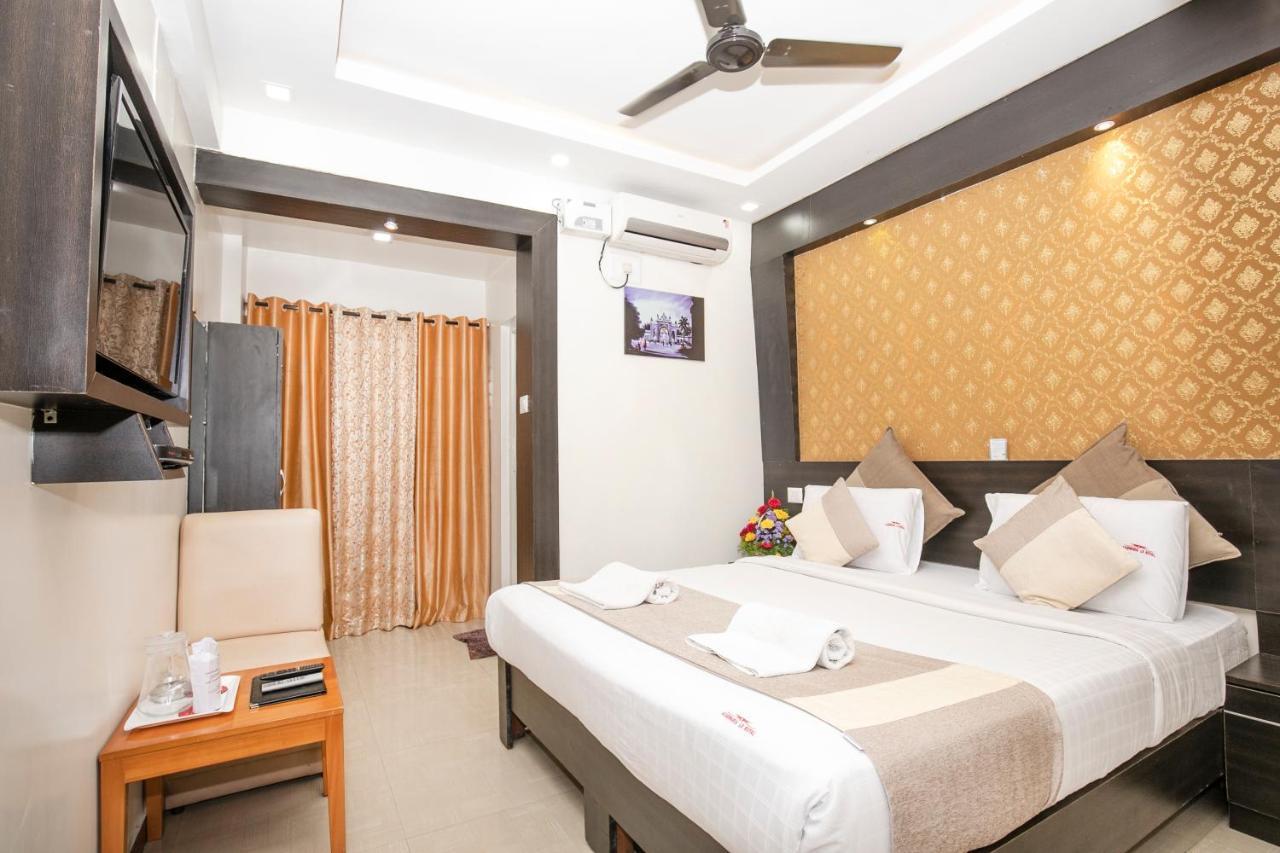 Hotel Aishwarya Le Royal Mysore Exterior foto